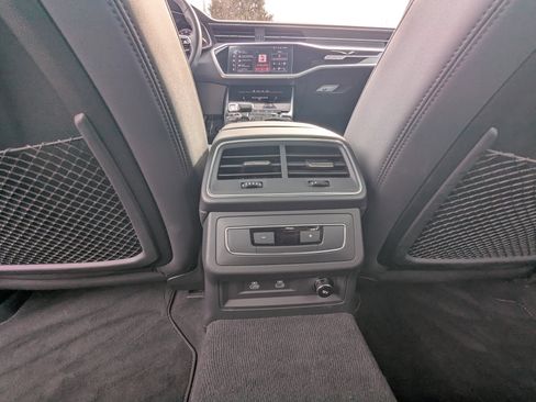 Used 2024 Audi A6 Premium Plus image 15