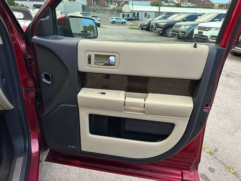 Used 2015 Ford Flex Limited FWD image 31