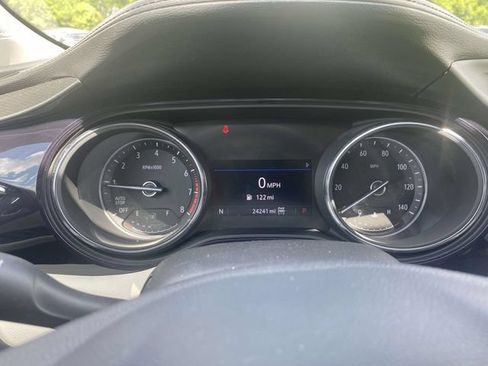 Used 2022 Buick Encore GX Select AWD/4WD image 16