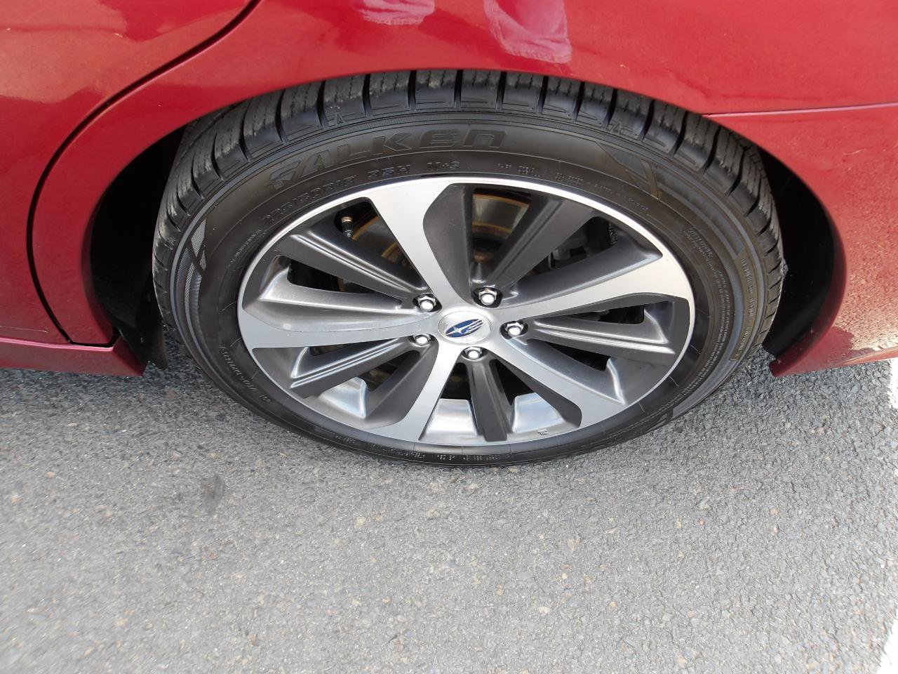 Used 2017 Subaru Legacy 2.5i Limited AWD/4WD image 25