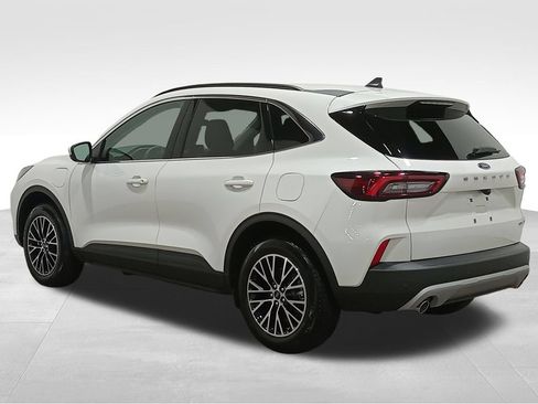 Used 2026 Ford Escape SE FWD image 7