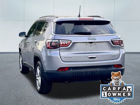 Used 2024 Jeep Compass Latitude image 12