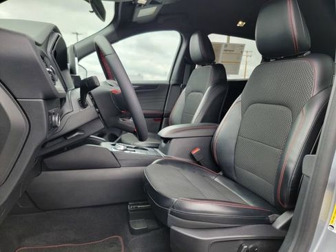 Certified 2023 Ford Escape ST-Line AWD/4WD image 20