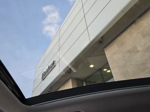 Used 2022 Hyundai Santa Fe Limited w/ Cargo Package image 27