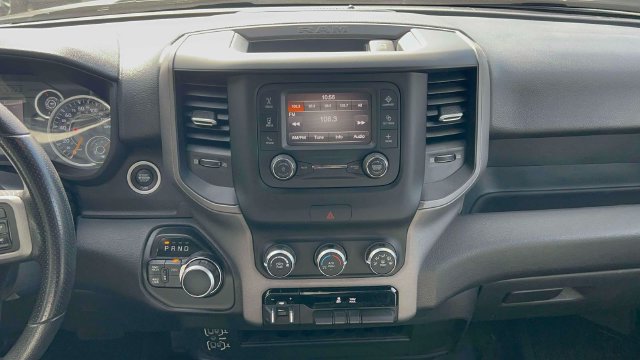 Used 2022 RAM 2500 Tradesman w/ Chrome Appearance Group AWD/4WD image 21