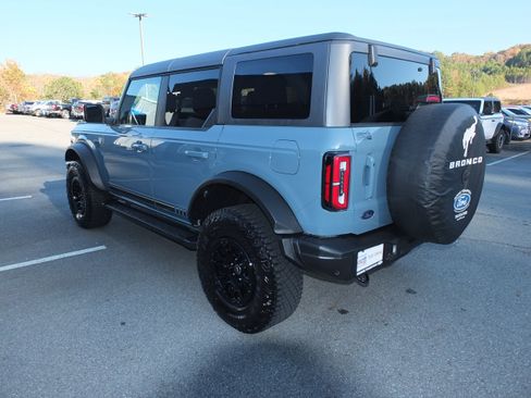 Used 2021 Ford Bronco First Edition image 5