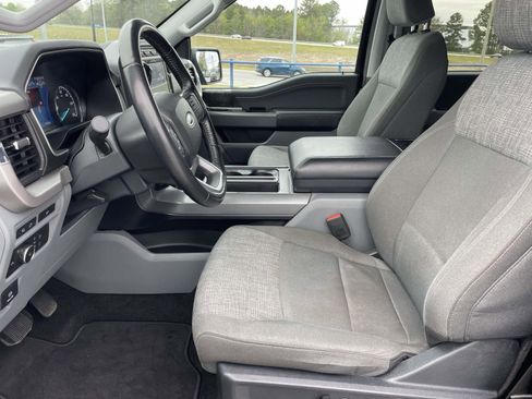 Used 2022 Ford F150 XLT w/ Equipment Group 302A High AWD/4WD image 15