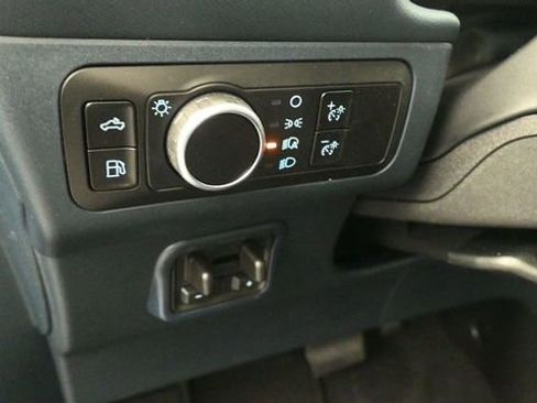New 2026 Ford Maverick XL AWD/4WD image 14