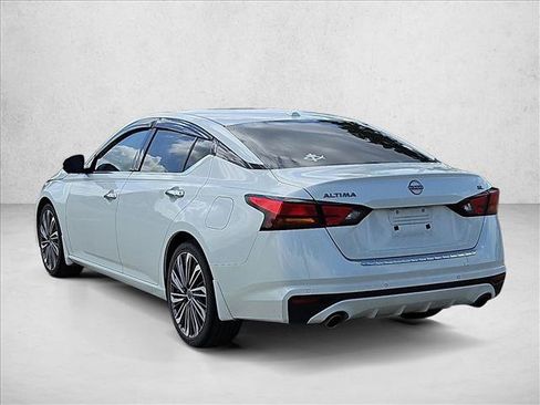 Used 2023 Nissan Altima 2.5 SL FWD image 7