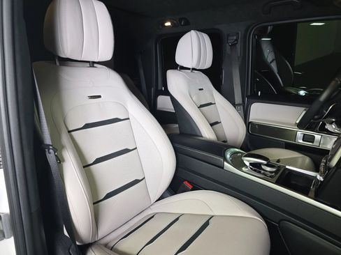 Used 2021 Mercedes-Benz G 63 AMG 4MATIC w/ G Manufaktur Interior Package image 13