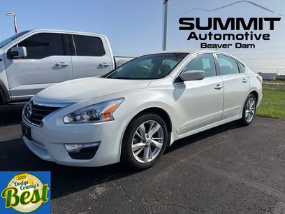 Used 2014 Nissan Altima 2.5 SV