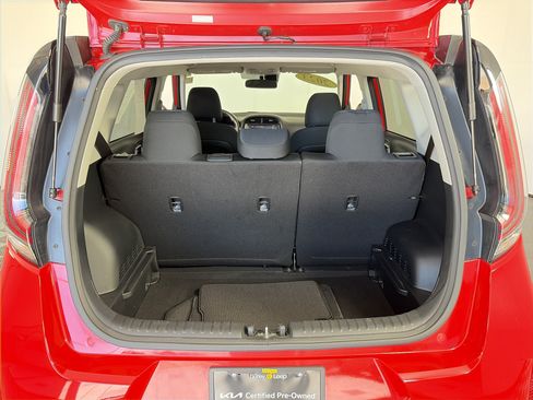 Certified 2023 Kia Soul LX w/ Option Group 015 FWD image 15