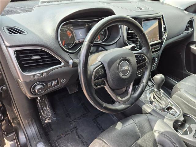 Used 2019 Jeep Cherokee Limited AWD/4WD image 10