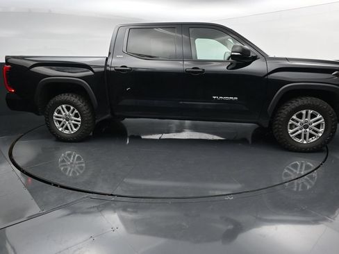 Used 2024 Toyota Tundra SR5 w/ SR5 Convenience Package AWD/4WD image 9