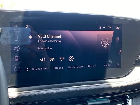 Used 2025 Buick Envista Avenir FWD image 19