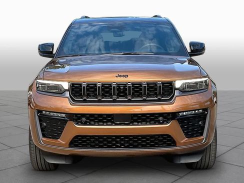 New 2026 Jeep Grand Cherokee L Summit w/ Obsidian Package AWD/4WD image 3