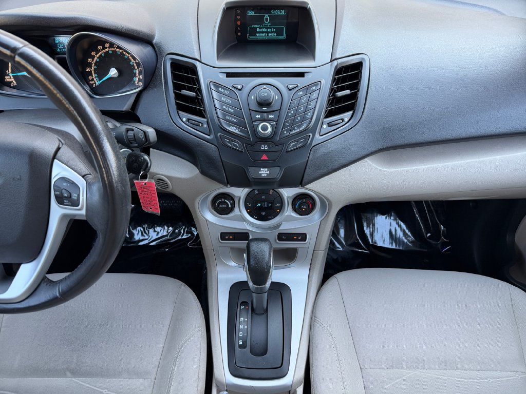 Used 2014 Ford Fiesta SE w/ Comfort Package FWD image 25