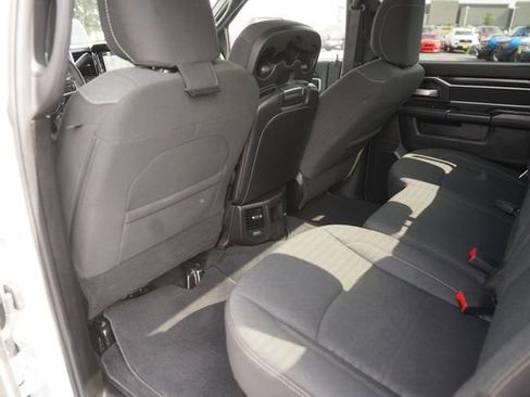 Used 2025 RAM 2500 Big Horn AWD/4WD image 11