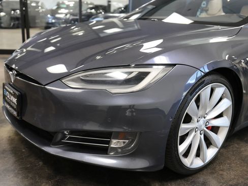 Used 2017 Tesla Model S P100D AWD/4WD image 10