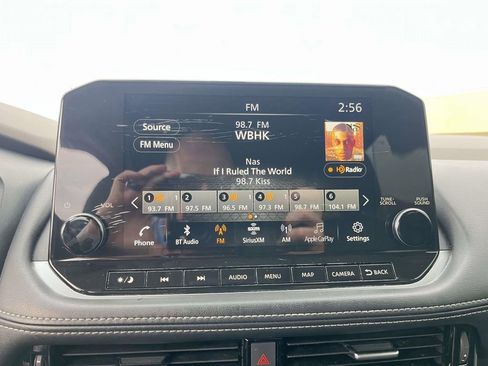 Used 2021 Nissan Rogue Platinum image 19