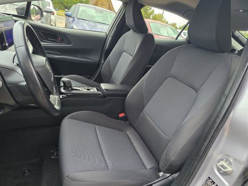 Used 2024 Toyota Prius Limited image 13