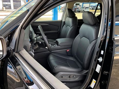 New 2026 Honda Pilot Touring image 9