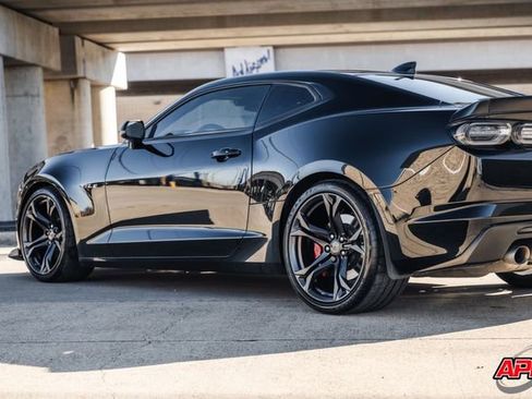 Used 2020 Chevrolet Camaro SS image 51