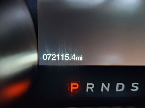Used 2019 Ford Mustang Premium RWD image 38