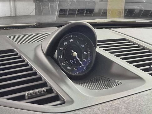 Certified 2023 Porsche 911 Carrera S RWD image 24