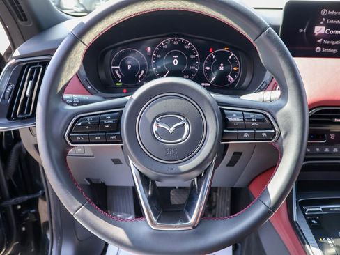 Used 2025 MAZDA CX-70 Plug-In Hybrid w/ Premium Plus image 19