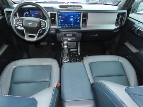 Certified 2023 Ford Bronco Outer Banks AWD/4WD image 22