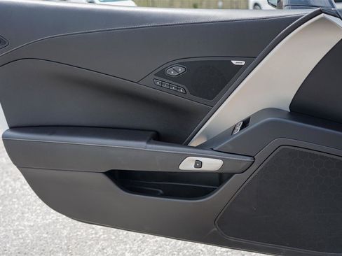 Used 2016 Chevrolet Corvette Stingray Convertible w/ 2LT Preferred Equipment Group RWD image 19