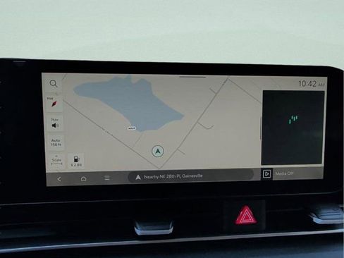 New 2026 Kia Carnival EX FWD image 25