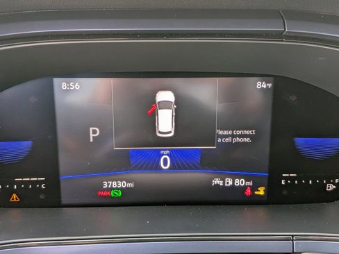Used 2022 Volkswagen Taos SE w/ Panoramic Sunroof Package FWD image 32