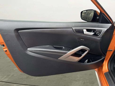 Used 2016 Hyundai Veloster Turbo w/ Option Group 04 image 11