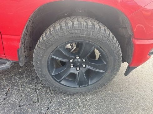 Used 2022 RAM 1500 Big Horn w/ Night Edition image 11