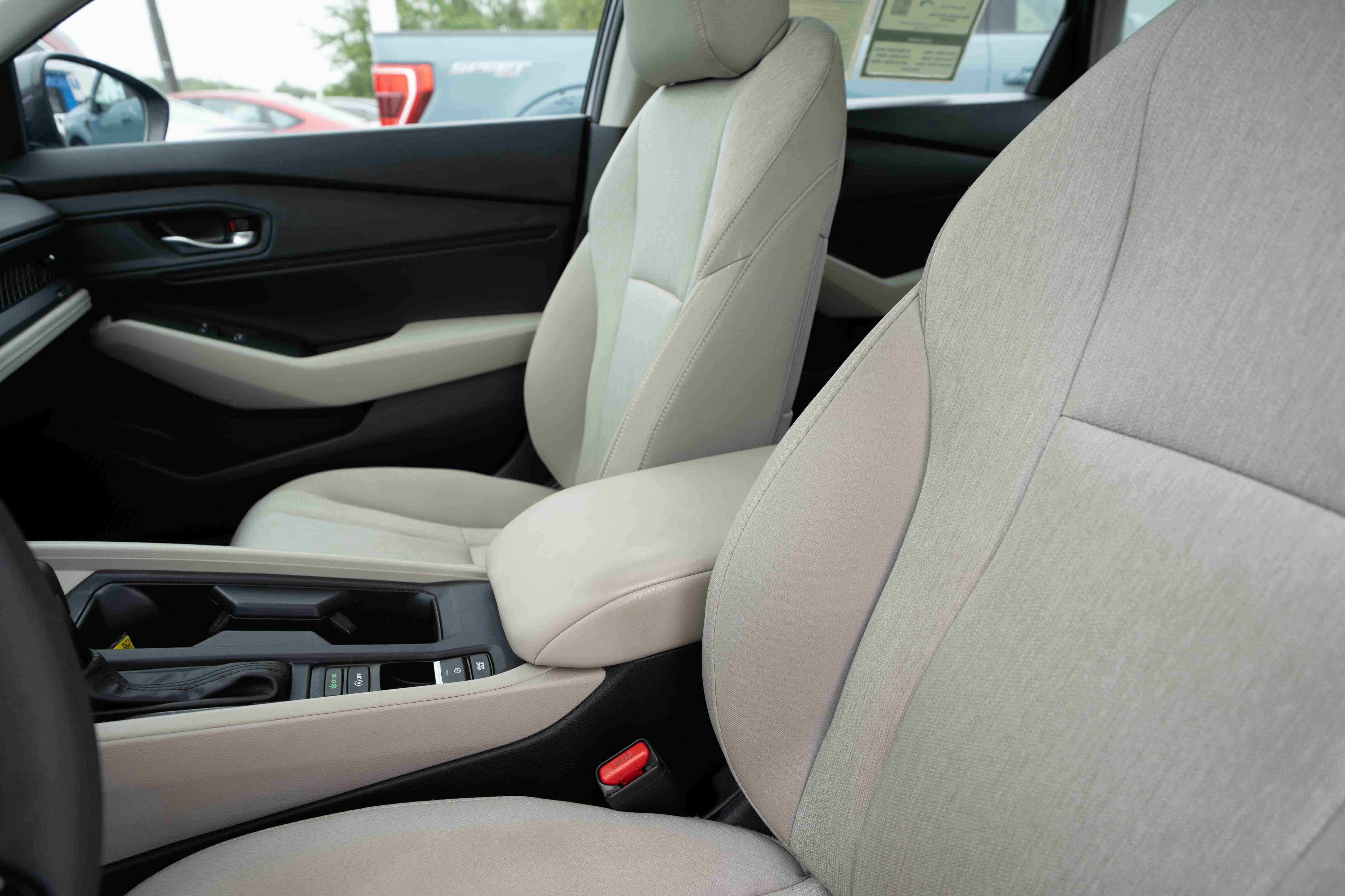 Certified 2023 Honda Accord EX image 10