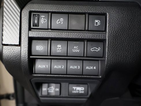 Used 2025 Toyota Tacoma TRD Pro image 42