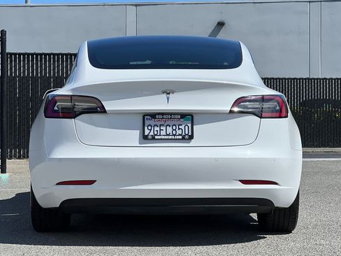 Used 2021 Tesla Model 3 Standard Range Plus RWD image 4