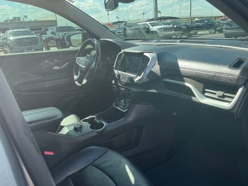 Used 2019 GMC Terrain SLT w/ Preferred Package FWD image 19