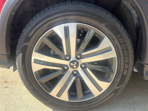 Used 2025 Mitsubishi Outlander Sport ES AWD/4WD image 10
