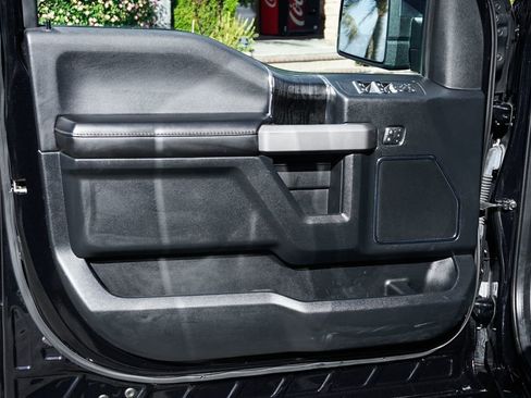 Used 2020 Ford F150 Platinum w/ Equipment Group 701A Luxury image 15