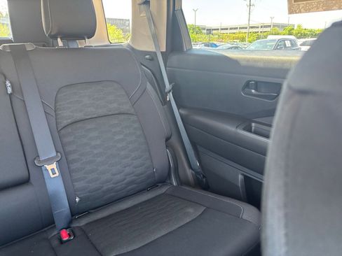 Used 2025 Nissan Pathfinder SV FWD image 39