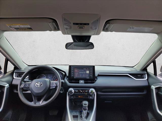 Used 2020 Toyota RAV4 XLE FWD image 14