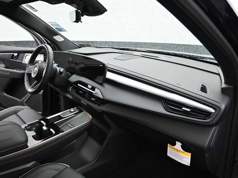 New 2026 Buick Enclave Avenir w/ Super Cruise Package image 21