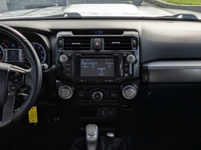 Used 2019 Toyota 4Runner TRD Off-Road Premium AWD/4WD image 17