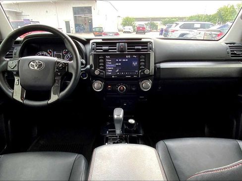 Used 2022 Toyota 4Runner TRD Off-Road Premium w/ Moonroof Package AWD/4WD image 15