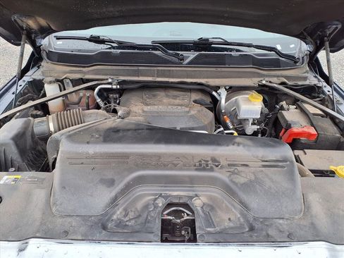 Used 2024 RAM 2500 Big Horn w/ Bed Utility Group image 37