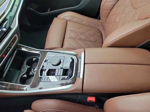 Used 2025 BMW X5 sDrive40i w/ Premium Package RWD image 20