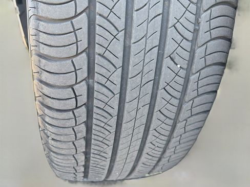 Used 2024 Land Rover Range Rover Velar Dynamic SE image 9